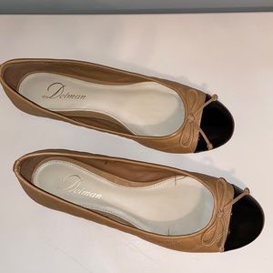 Classic Delman Camel Leather Quilted Ballet  Flats with Black Patent Leather Toe